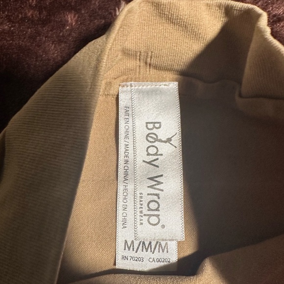 Body wrap smoothing strapless slip - Picture 3 of 3